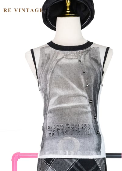 叛逆基因灰階美學背心1