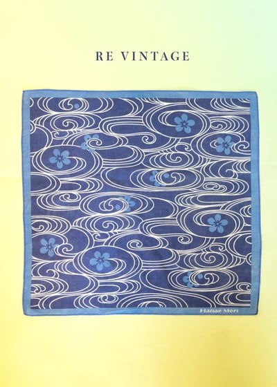 湖水裡的小花波紋小絲巾1