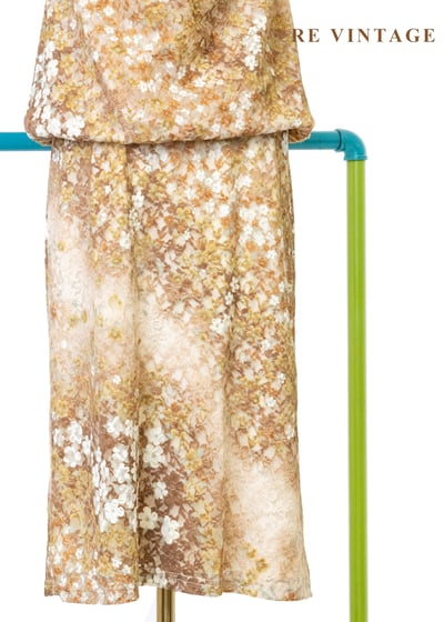 焦糖杏色色蕾絲小碎花鬆緊腰洋裝14