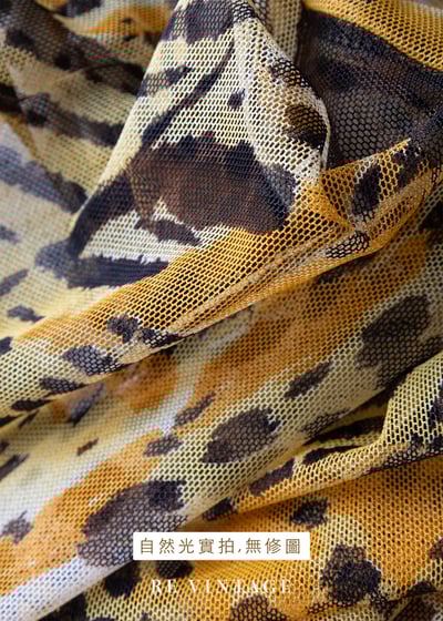 Walking Tiger 網紗長版三釦上衣16