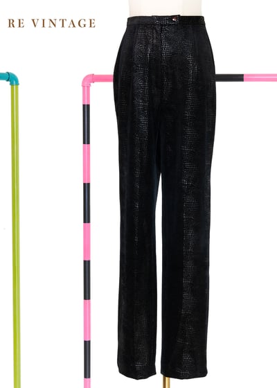 細緻鱷魚壓紋氣場爆棚直筒褲（25"）1