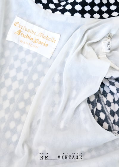 『法國寶物』黑白教堂窗花彈性長袖上衣11