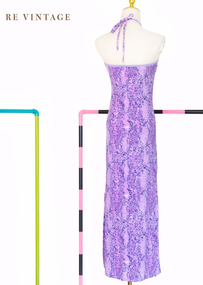 火辣の紫色系蛇皮紋路繞頸長洋裝10