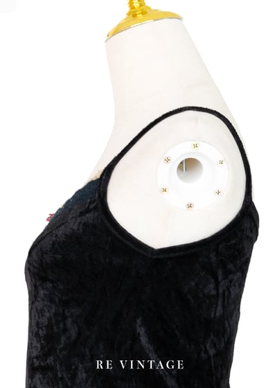 墨 - 三色蕾絲絨布細肩背心7