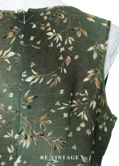 暮色森林復古苔蘚綠無袖長洋裝13