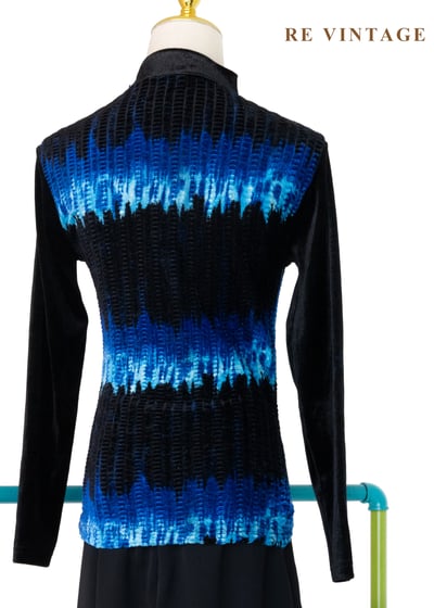 極光頻譜絨布長袖上衣9