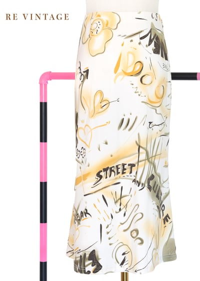 春天奶黃色手繪圖騰及膝裙（24-28"）1