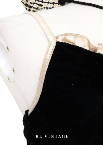 天鵝絨夜曲交響約細肩帶背心6