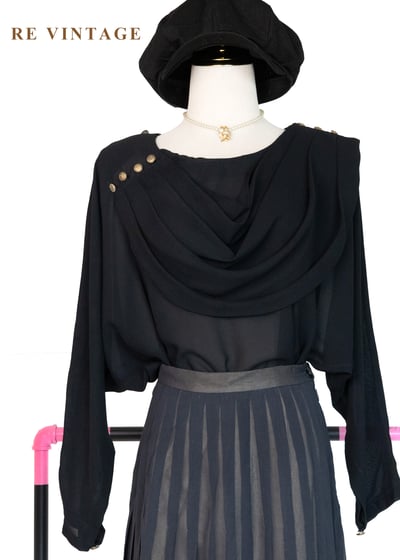 流動微光 - 金釦垂墜感雪紡上衣1