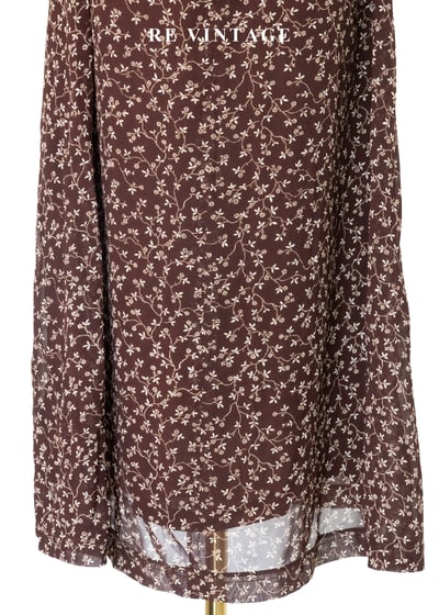 塞納河畔漫步 - 鏤空碎花長洋裝6