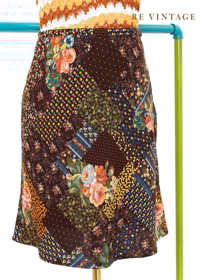 漂亮如花牛奶巧克力短裙（25")1