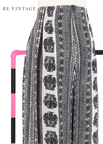 黑白圖騰詩行高腰寬褲（26"）10