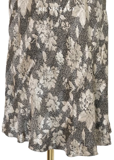 珠光古典花卉貼臀長裙（26"）4