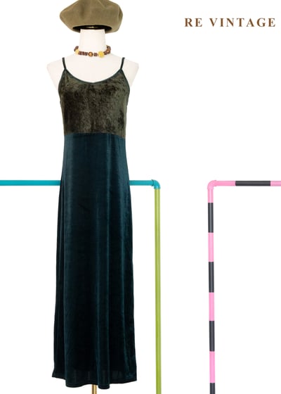 質感單品 - 柔霧深綠與苔綠光影細肩長洋裝1