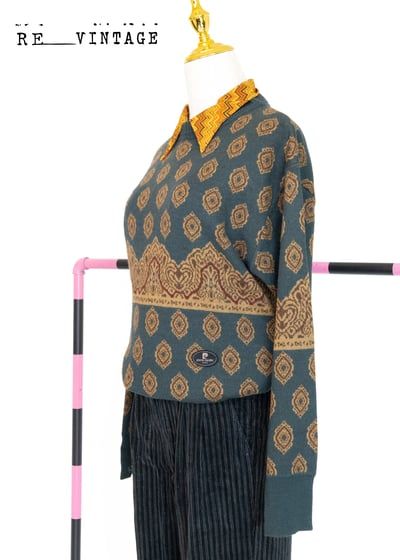 Pierre Cardin 薄款復古綠火焰圖騰針織毛衣6