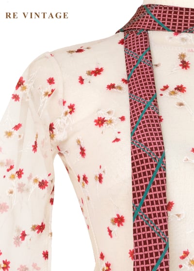 草莓汽水花香味網紗上衣5