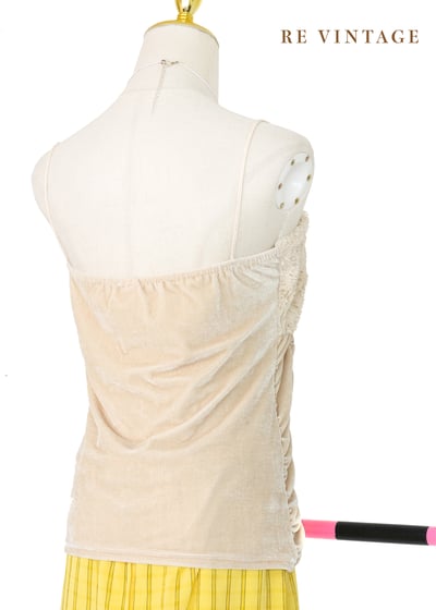 香草雲絮軟綿可口細肩帶背心8