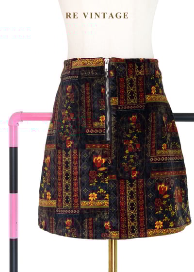 暗夜花毯絨布短裙（28"）6