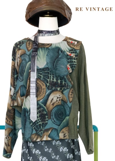 森林中的密談 - 藝術拼接衫落肩上衣7