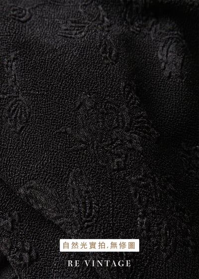 必備單品 - 立體壓花黑色長裙（26-32"）10