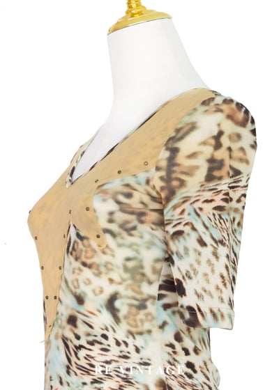 豹紋野性釘珠拼接上衣8