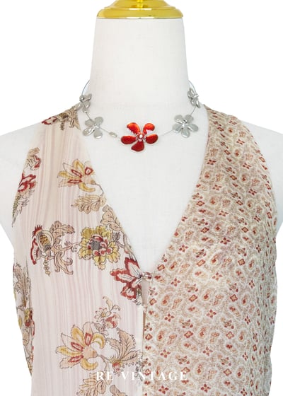 燕麥紅花卉迷人削肩背心3