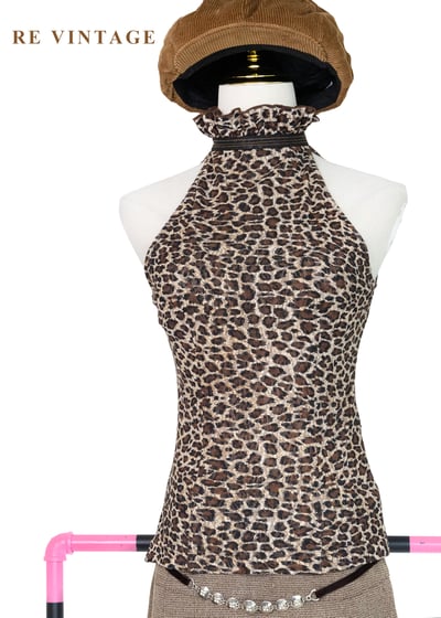 微醺獵豹荷葉削肩背心5