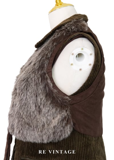 荒野獵人毛絨絨短版背心7