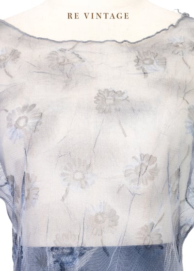 煙藍色浮花透膚網紗上衣3