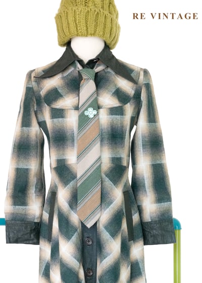 Echo in the Pines 霧裡森林格紋長洋裝17