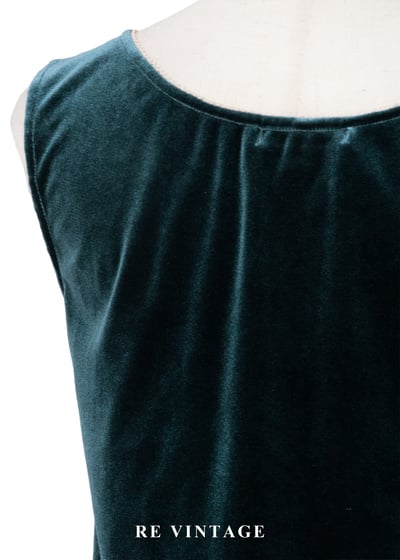 套裝組合 -深湖水綠壓褶絨布背心11