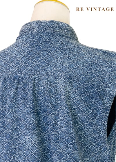 靛藍幾何紋理寬版上衣10