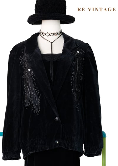 花羽輪廓黑絨深處外套1