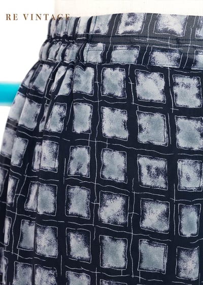 灰黑色格紋雪紡寬版長褲（24-27")6