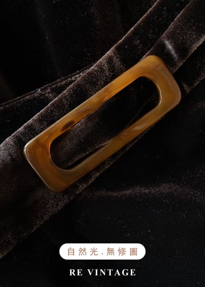 必備單品 - 琥珀方釦深巧克力色絨布短裙（24"）10