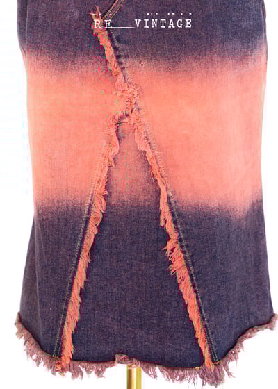 Red Light Dim Night 牛仔裙（28"）10