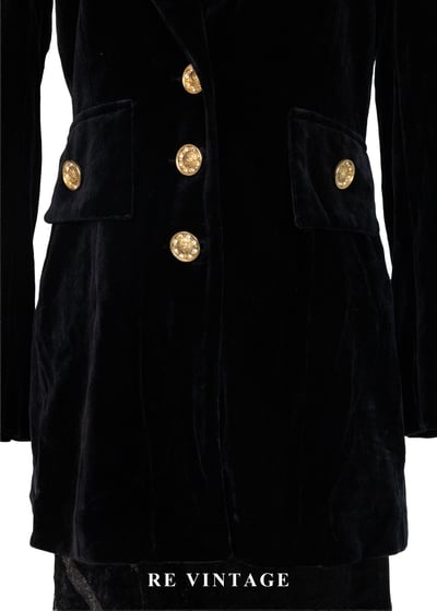 質感單品 - 金釦黑絨西裝外套4