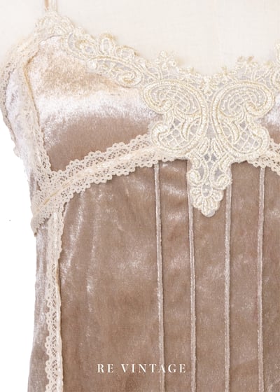 閃耀月光蕾絲絨布背心7