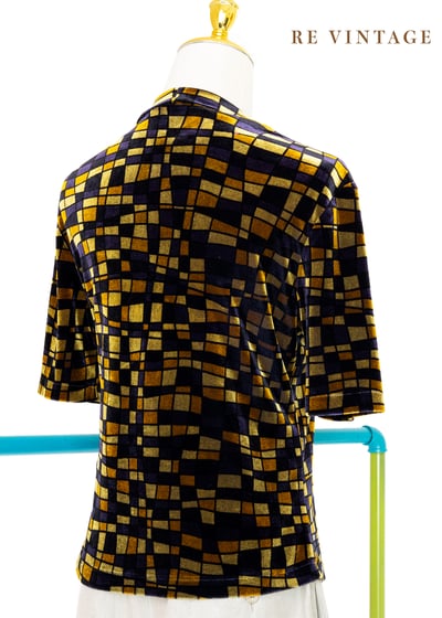 小黃格們的夜晚短袖絨布上衣6