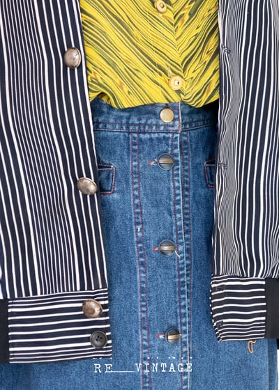 天天深藍線條薄款外套9