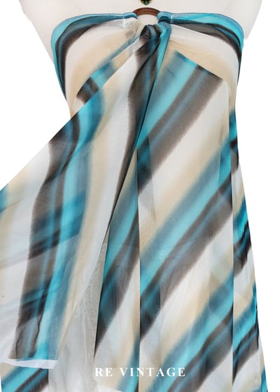 海灘假期 - 水中倒影動態美平口上衣4