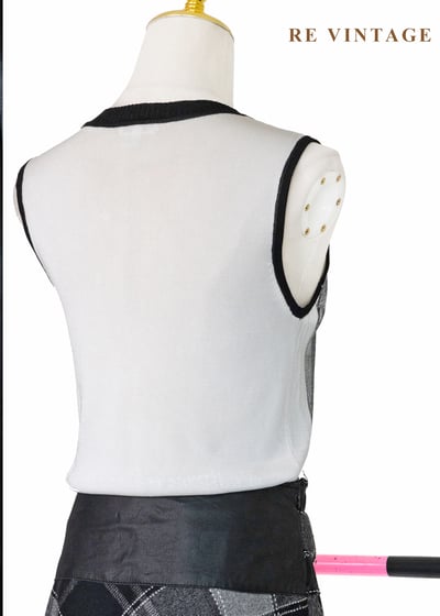 叛逆基因灰階美學背心12