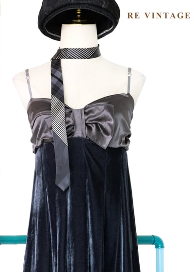 緞面大蝴蝶結絨布泡泡迷你洋裝3