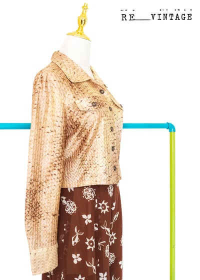 短版蛇皮斑長袖上衣3