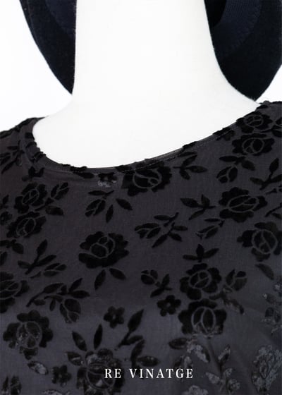 韓國製 - DKNY 黑玫瑰燒融輕薄長袖上衣2