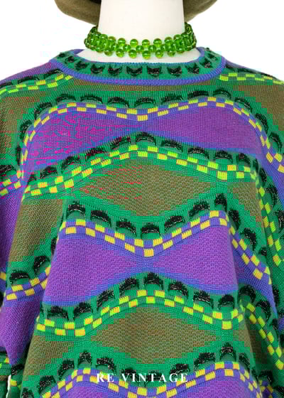 霓虹雜訊裡的幾何波浪針織毛衣4