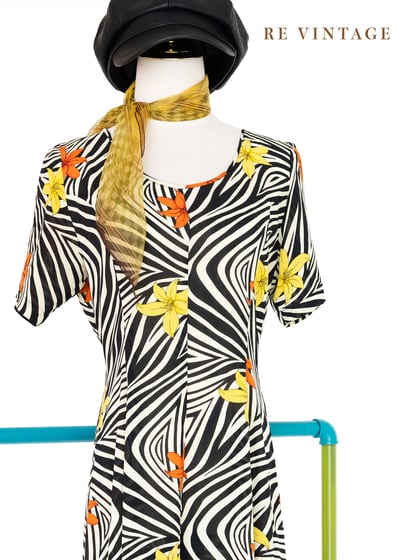 粉黃斑馬花朵洋流長洋裝7