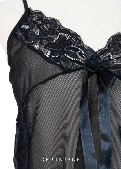 黑系蕾絲網紗透膚細肩帶背心6