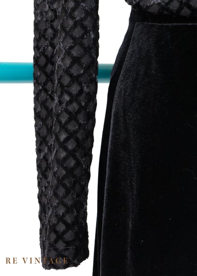 黑玫瑰花園圍籬透膚上衣4