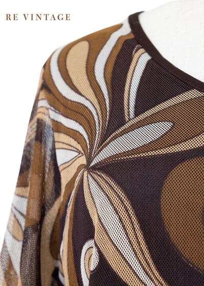 日本製 - 普普印花網紗小蝴蝶袖上衣6